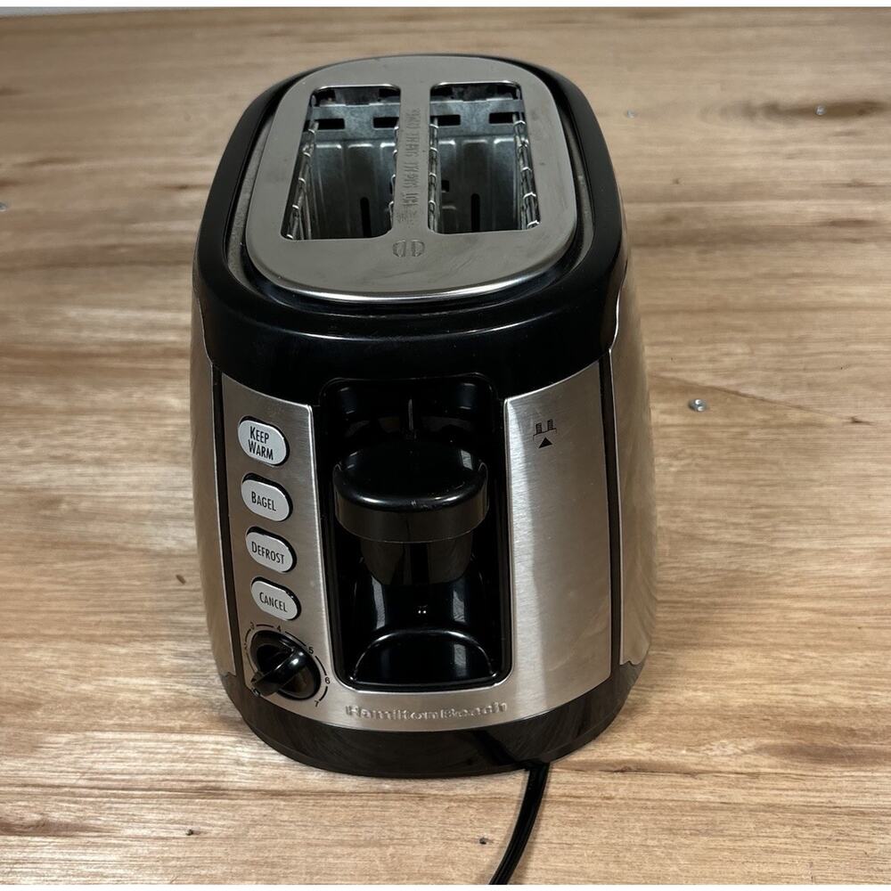 Hamilton Beach 22811 2-Slice Keep Warm Toaster Extra Wide Slots - Tested